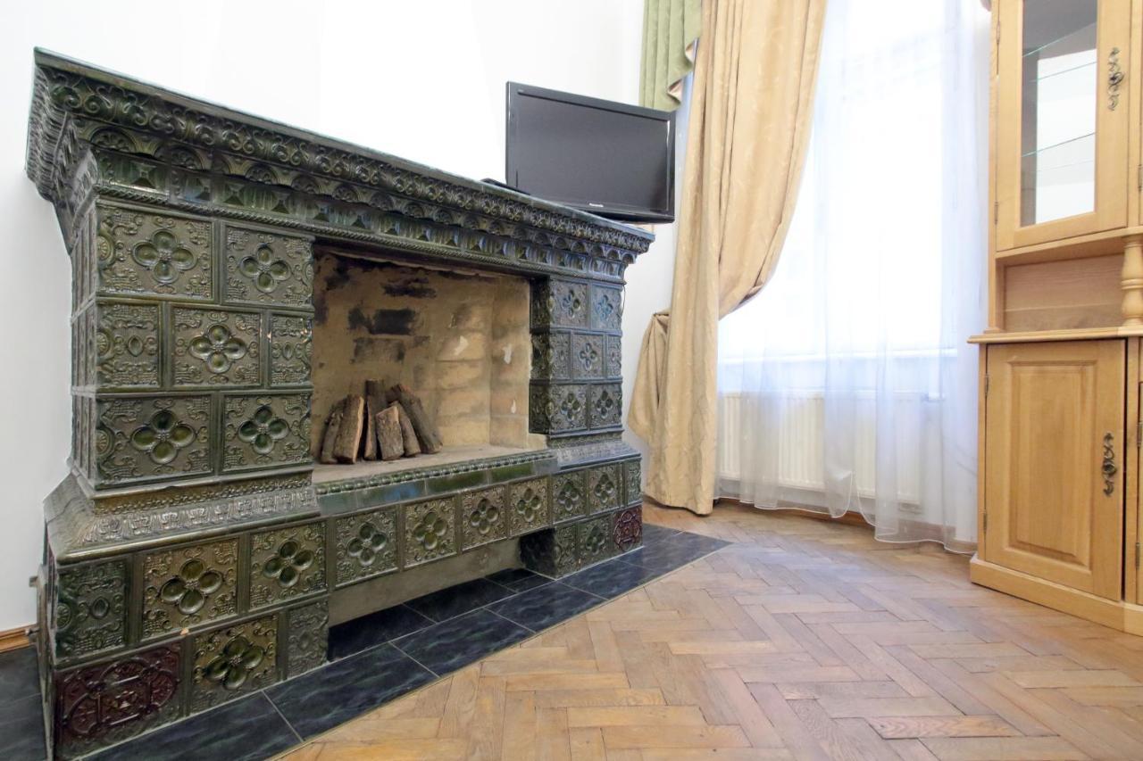 Pro Apartments 12213 Lviv Ngoại thất bức ảnh